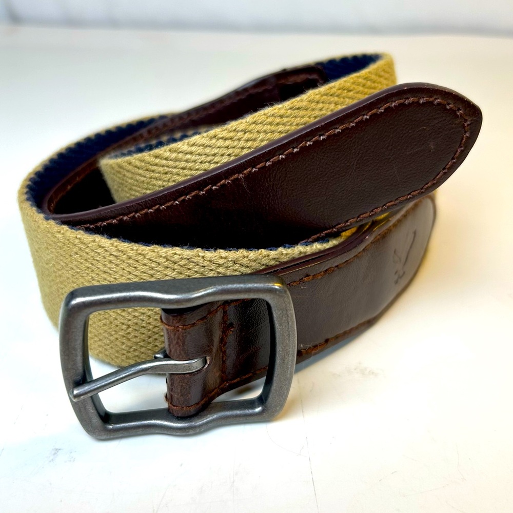 American Eagle Reversible Web Belt, Black & Tan. Brown Leather Ends. Size 36